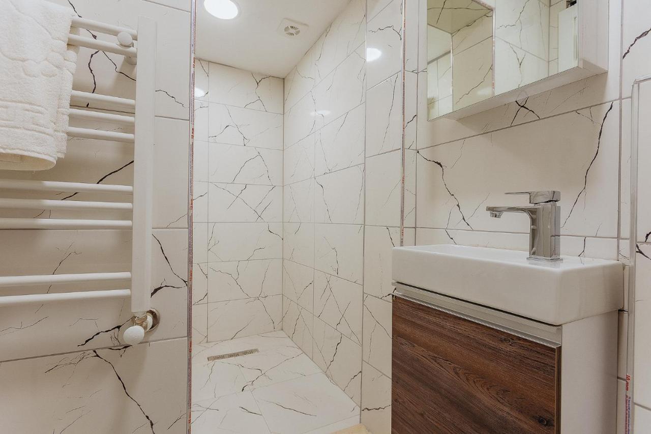 Taksim Bi Center Suites Стамбул Экстерьер фото